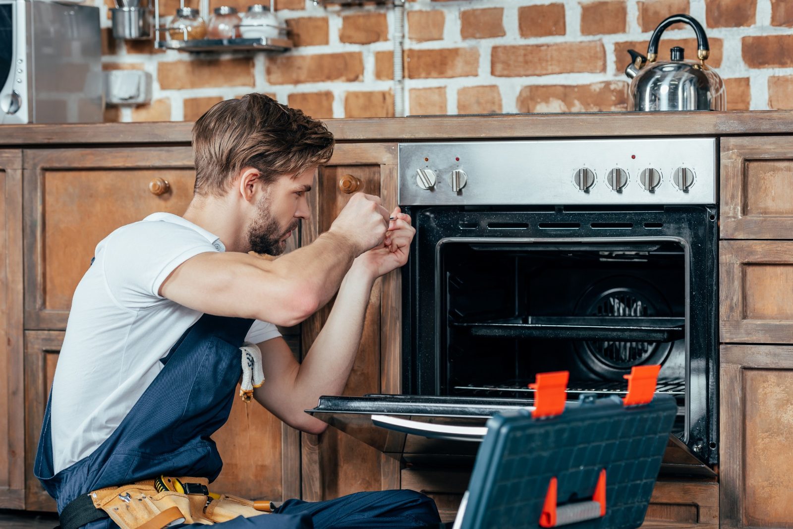 Is Appliance Repair in Salt Lake City Worth It for Older Appliances?
